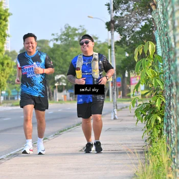 Runner Photo 7696568