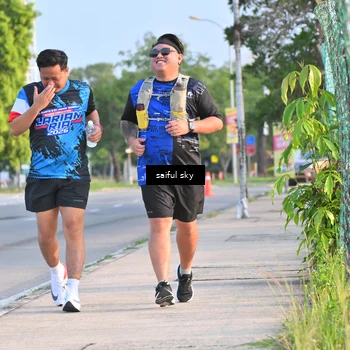 Runner Photo 7696576