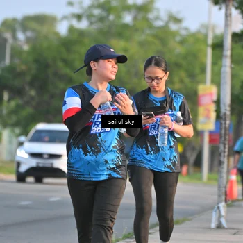 Runner Photo 7696582