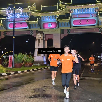 Runner Photo 7696588