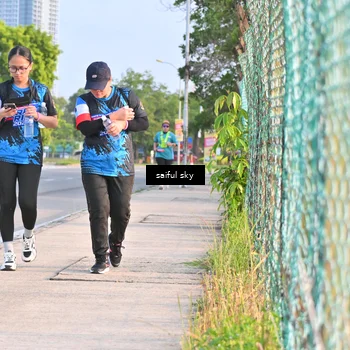 Runner Photo 7696591
