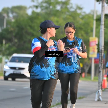 Runner Photo 7696594