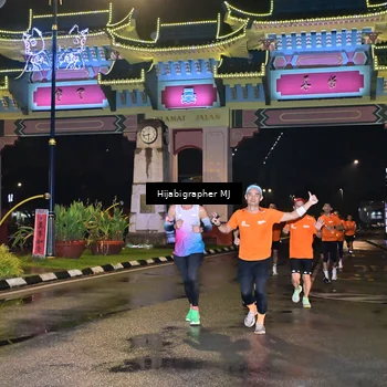 Runner Photo 7696609