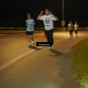 Runner Photo 7696622