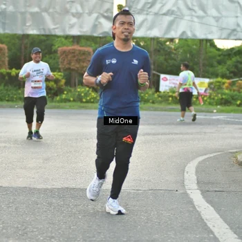 Runner Photo 7696630