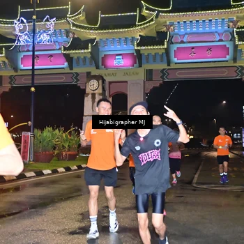 Runner Photo 7696635