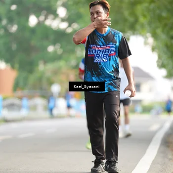 Runner Photo 7696641