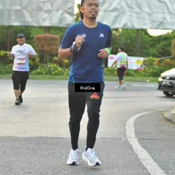 Runner Photo 7696655