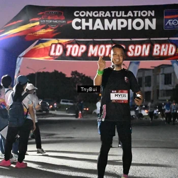 Runner Photo 7696662