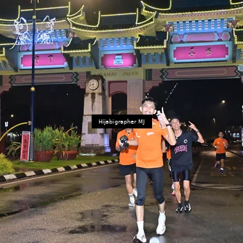 Runner Photo 7696666