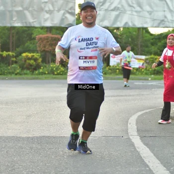 Runner Photo 7696668