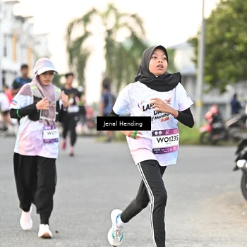 Runner Photo 7696684