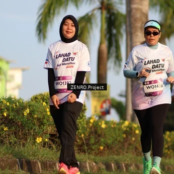 Runner Photo 7696687