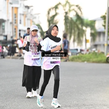Runner Photo 7696700