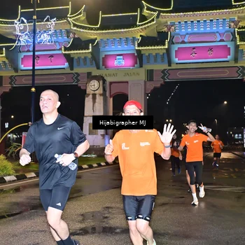 Runner Photo 7696710