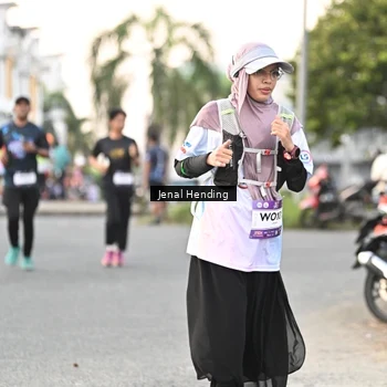 Runner Photo 7696737