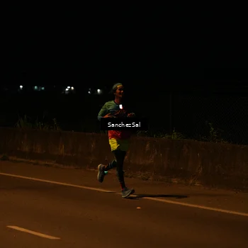Runner Photo 7696749