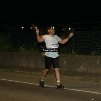 Runner Photo 7696752
