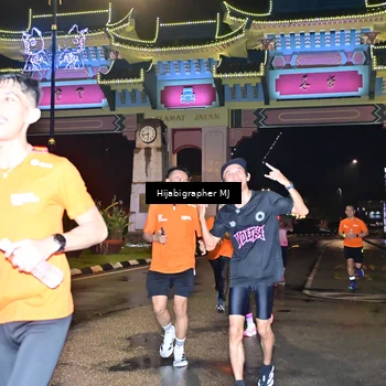 Runner Photo 7696756