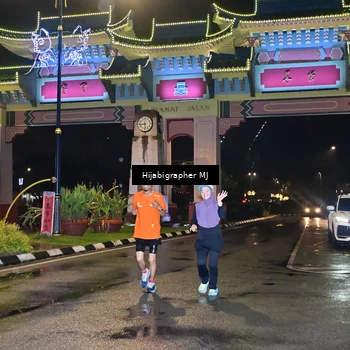 Runner Photo 7696780