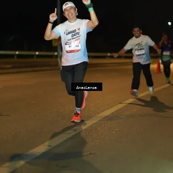 Runner Photo 7696792