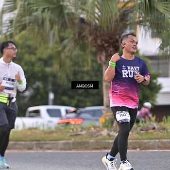 Runner Photo 7696794