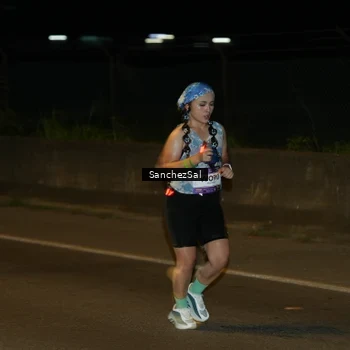 Runner Photo 7696808
