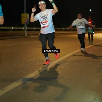 Runner Photo 7696839
