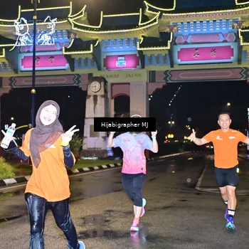 Runner Photo 7696873