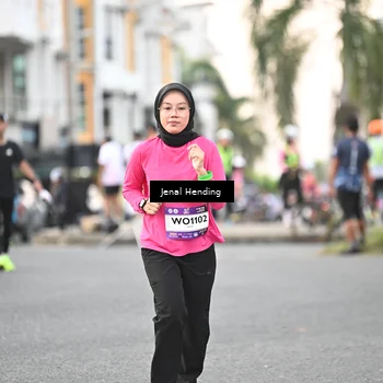 Runner Photo 7696889