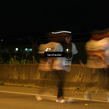 Runner Photo 7696898