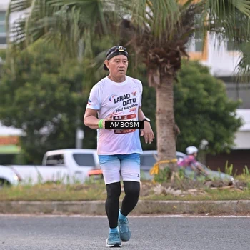 Runner Photo 7696923