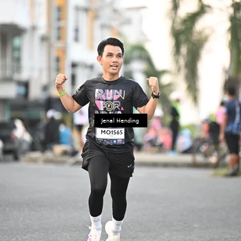 Runner Photo 7696929