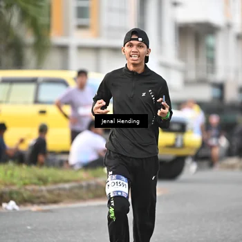 Runner Photo 7696957