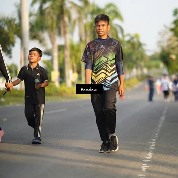 Runner Photo 7696960