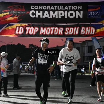 Runner Photo 7696961