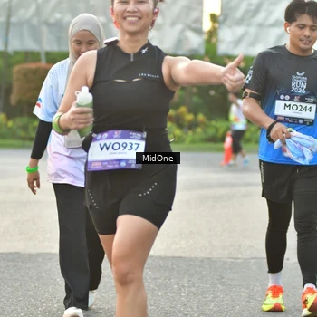 Runner Photo 7696968