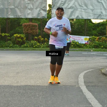 Runner Photo 7696992