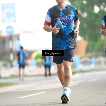 Runner Photo 7697012