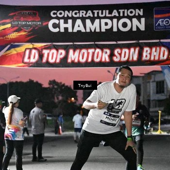 Runner Photo 7697026