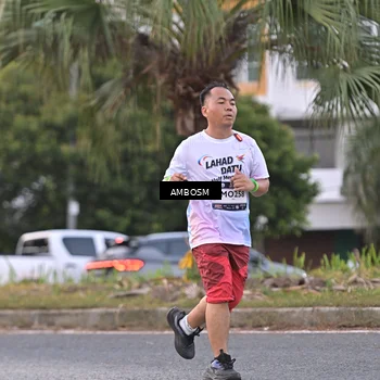 Runner Photo 7697032
