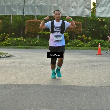 Runner Photo 7697040