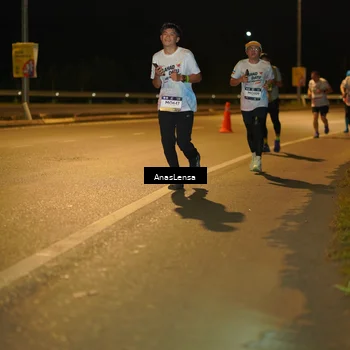 Runner Photo 7697041