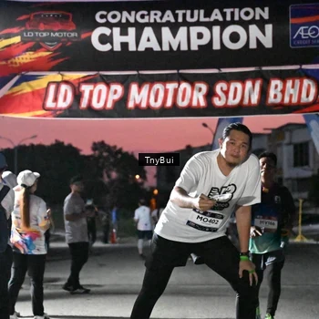 Runner Photo 7697058