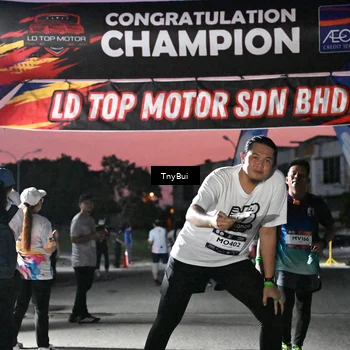 Runner Photo 7697061