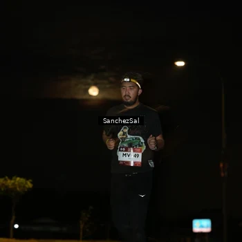 Runner Photo 7697072