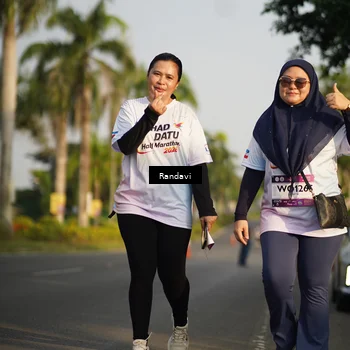 Runner Photo 7697076