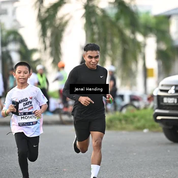 Runner Photo 7697080
