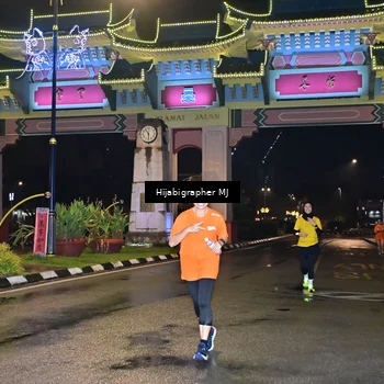 Runner Photo 7697107
