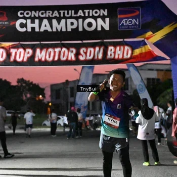 Runner Photo 7697125